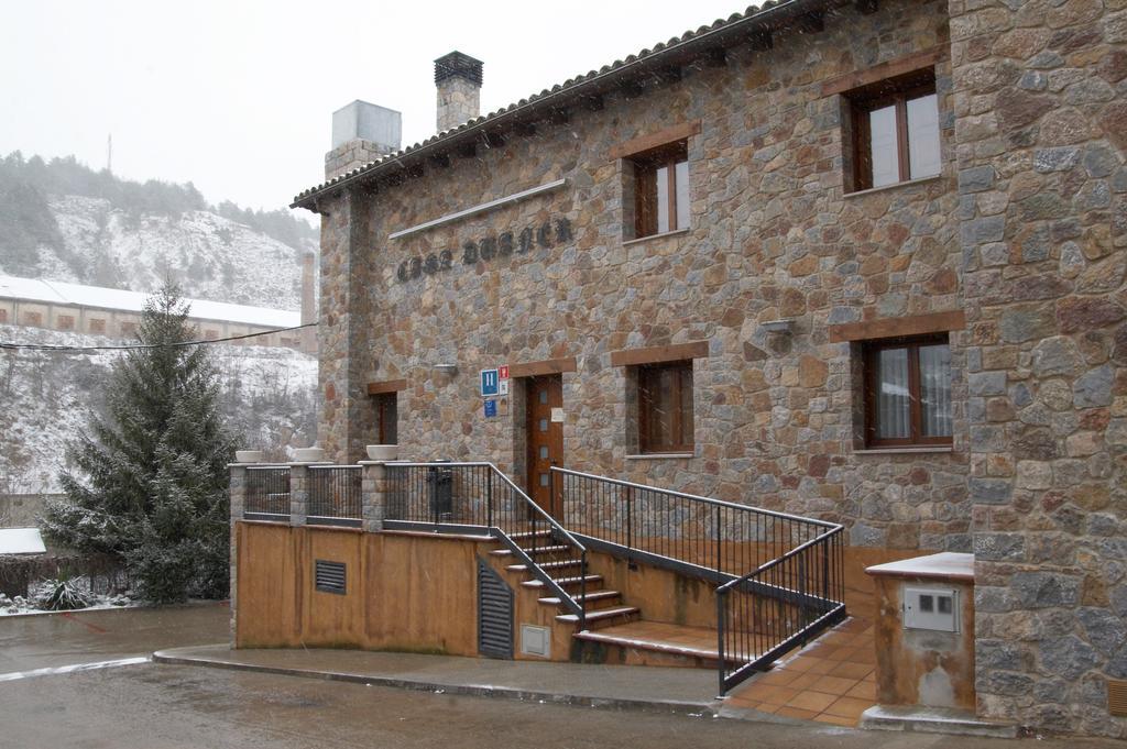 Hotel Casa Duaner Guardiola de Berga Bagian luar foto