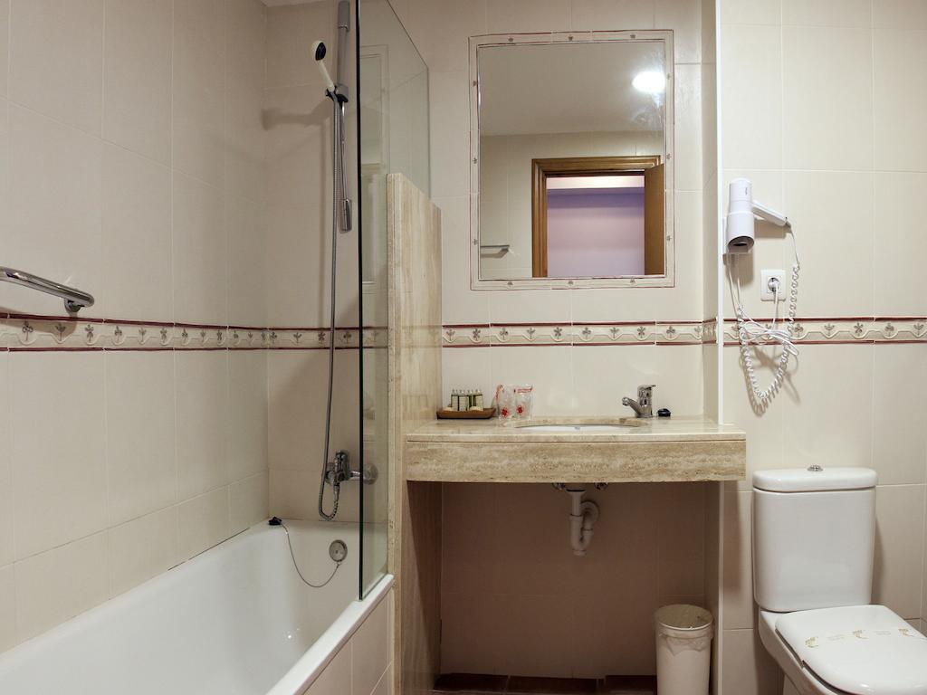 Hotel Casa Duaner Guardiola de Berga Ruang foto